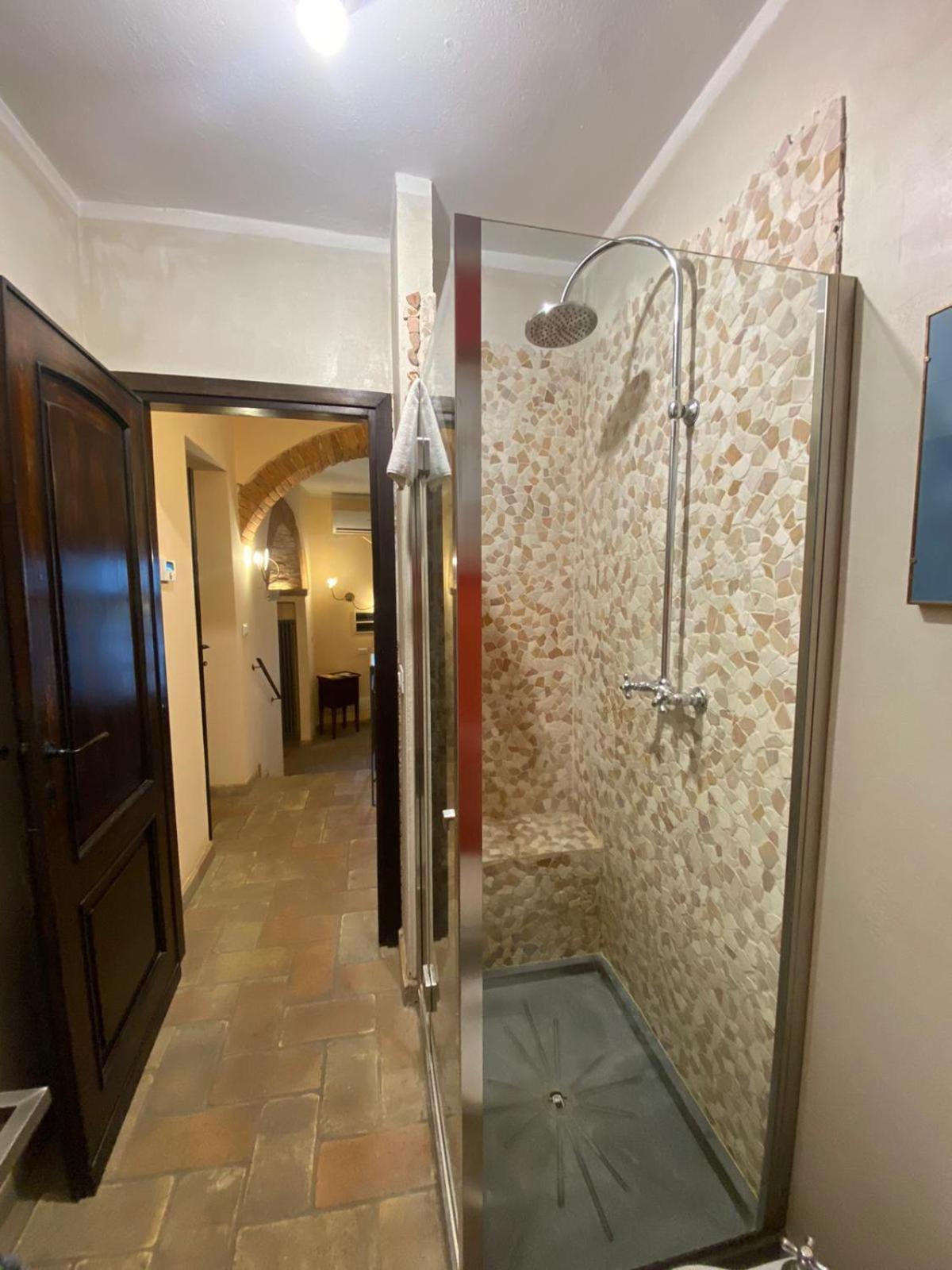 Ferienwohnung La Lanterna Collesalvetti Exterior foto